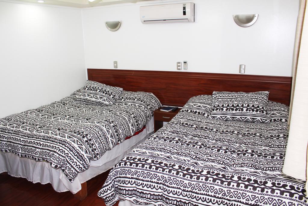 فندق Residencial Victoria Said ليناريس المظهر الخارجي الصورة