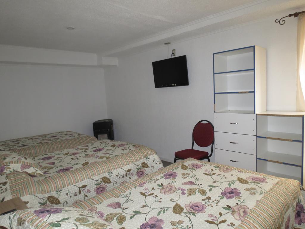 فندق Residencial Victoria Said ليناريس المظهر الخارجي الصورة
